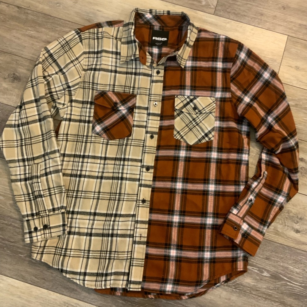 Rsq Multi Color Flannel Button Down. Size Xl - image 1